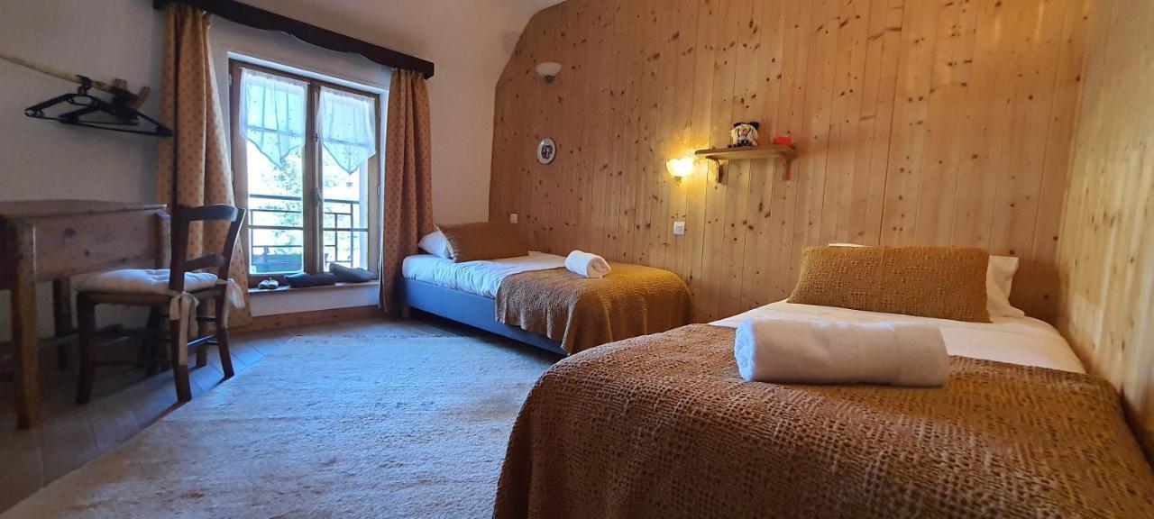 Le Castellou Bed & Breakfast Conques Exterior foto