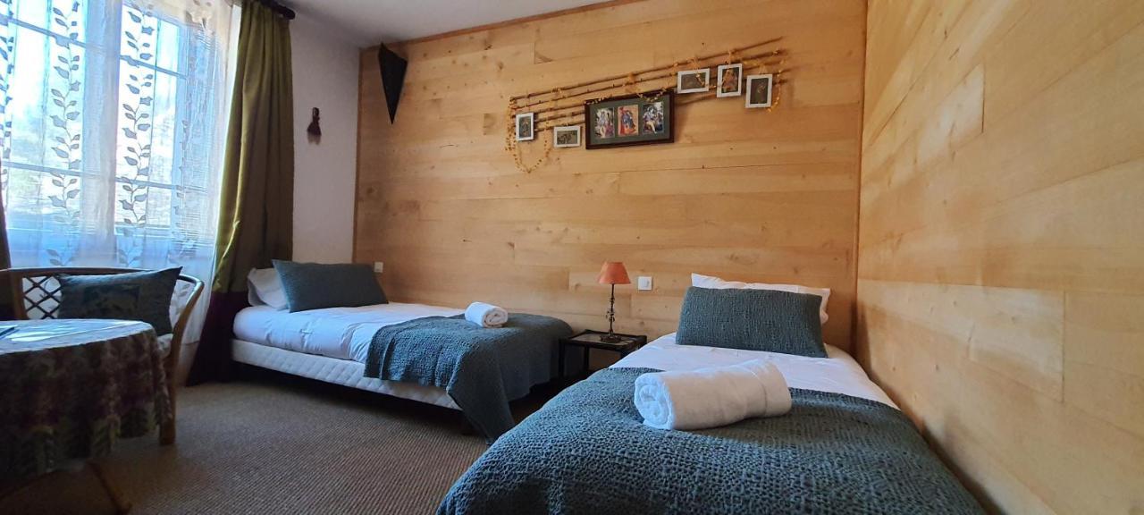 Le Castellou Bed & Breakfast Conques Exterior foto